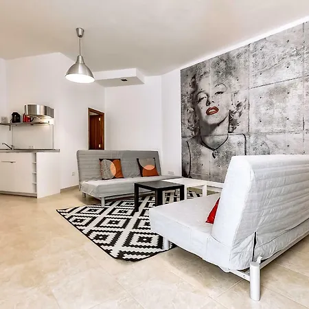 Apartman One Bedroom Near Aqualand Costa Adeje (Tenerife)